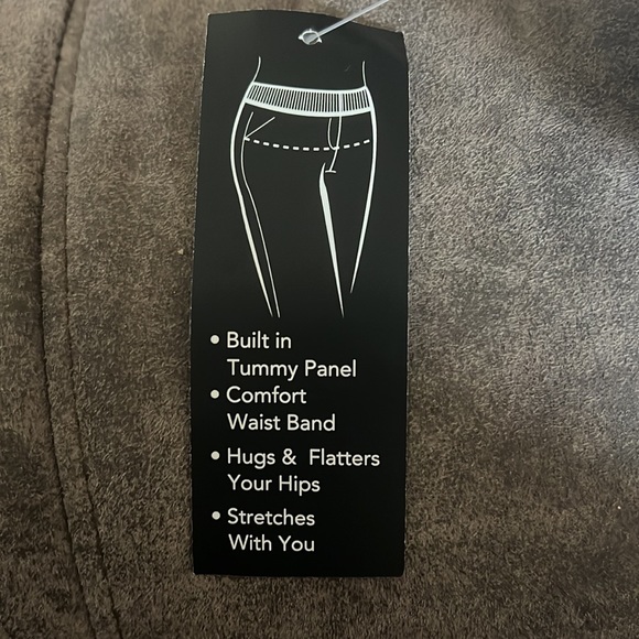 Brand New Kim Rogers White Capri Pants - Picture 6 of 7